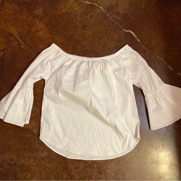 NWT Ladies Poplin Off Shoulder White Blouse - Picture 1 of 3